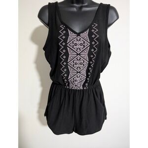 Derek Heart Black Sleeveless Tank Top Romper Embroidered Detail Pockets Medium